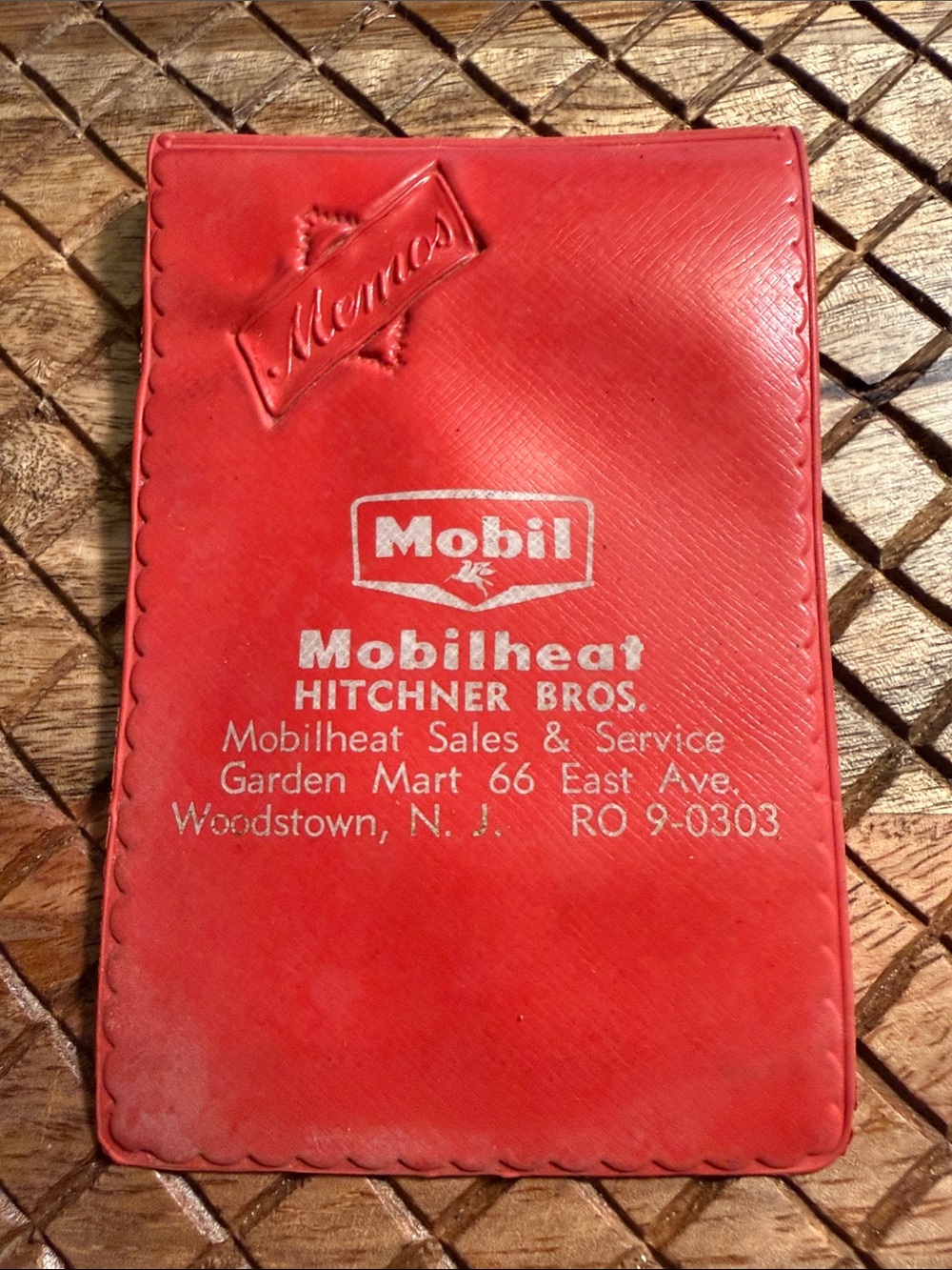 Vintage Mobilheat Red Memo Wallet Cover by Mobil car memorabilia